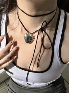 Women's Fashion Heart Decor Pendant Necklace, Punk Style Adjustable Strap Design Necklace for Party, Daily Clothing Decor for Girl