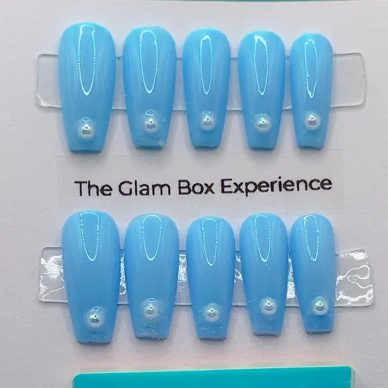 Baby Blue Press On Nails - Glam Box Experience, Blue Color, Press On Design, Easy Application, Ideal for Parties and Special Occasions