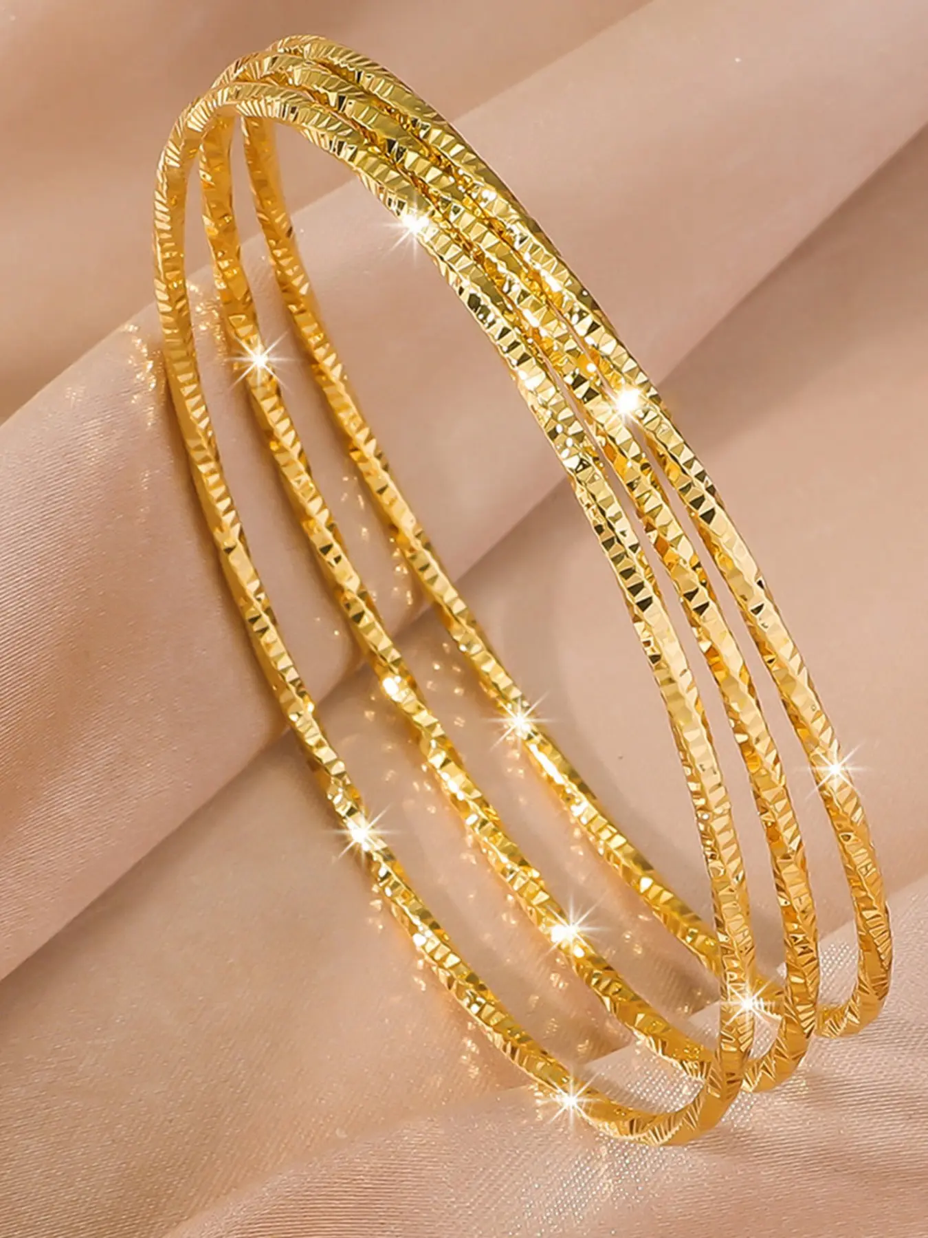 3-Piece Fashion Spiral Bracelet Jewelry, Bangle, Trendy jewelry, Middle Eastern European Style, Boho Style Bracelet, Women's Bridal Jewelry, Exquisite Gift for Friends, Women's Daily Accessories, Valentine's Day Gift, Fashionable Bracelet Style