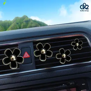 Daisy Alloy  Air Vent Freshener Clip, Flower Air Conditioner Outlet Perfume Decor Ornament