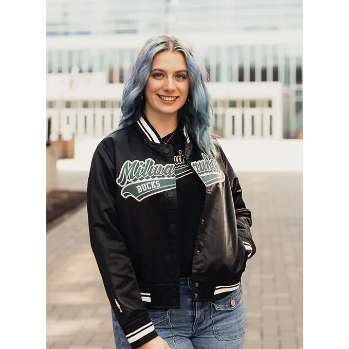 Women's Pro Standard Script Tail Milwaukee Bucks Satin Jacket