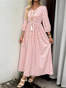 Elegant Women's V-Neck Long Dress with Elastic Waist, 7/8 Sleeve, Stylish and Comfortable, Perfect for Various Occasions, Womenswear, Casual Wear