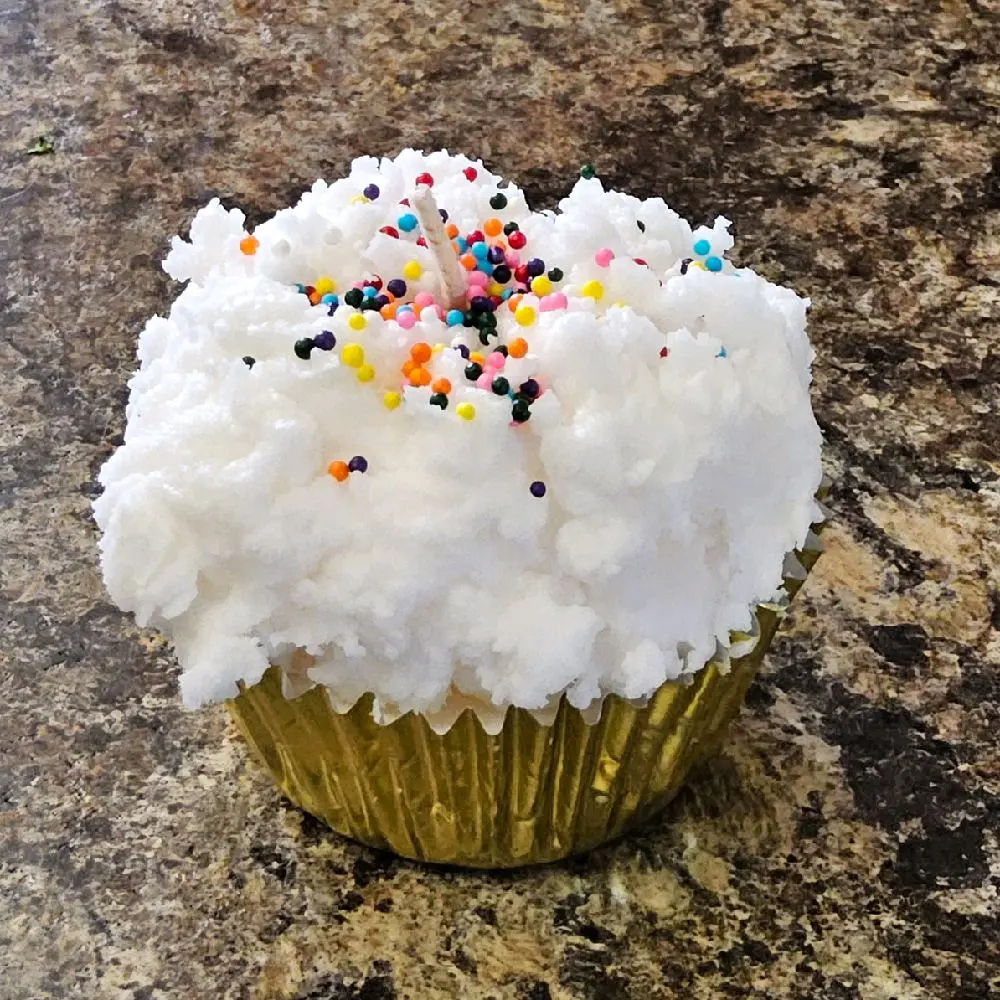 Vanilla Sprinkles Scented Cupcake Candle with Colorful Sprinkles and Creamy Frosting