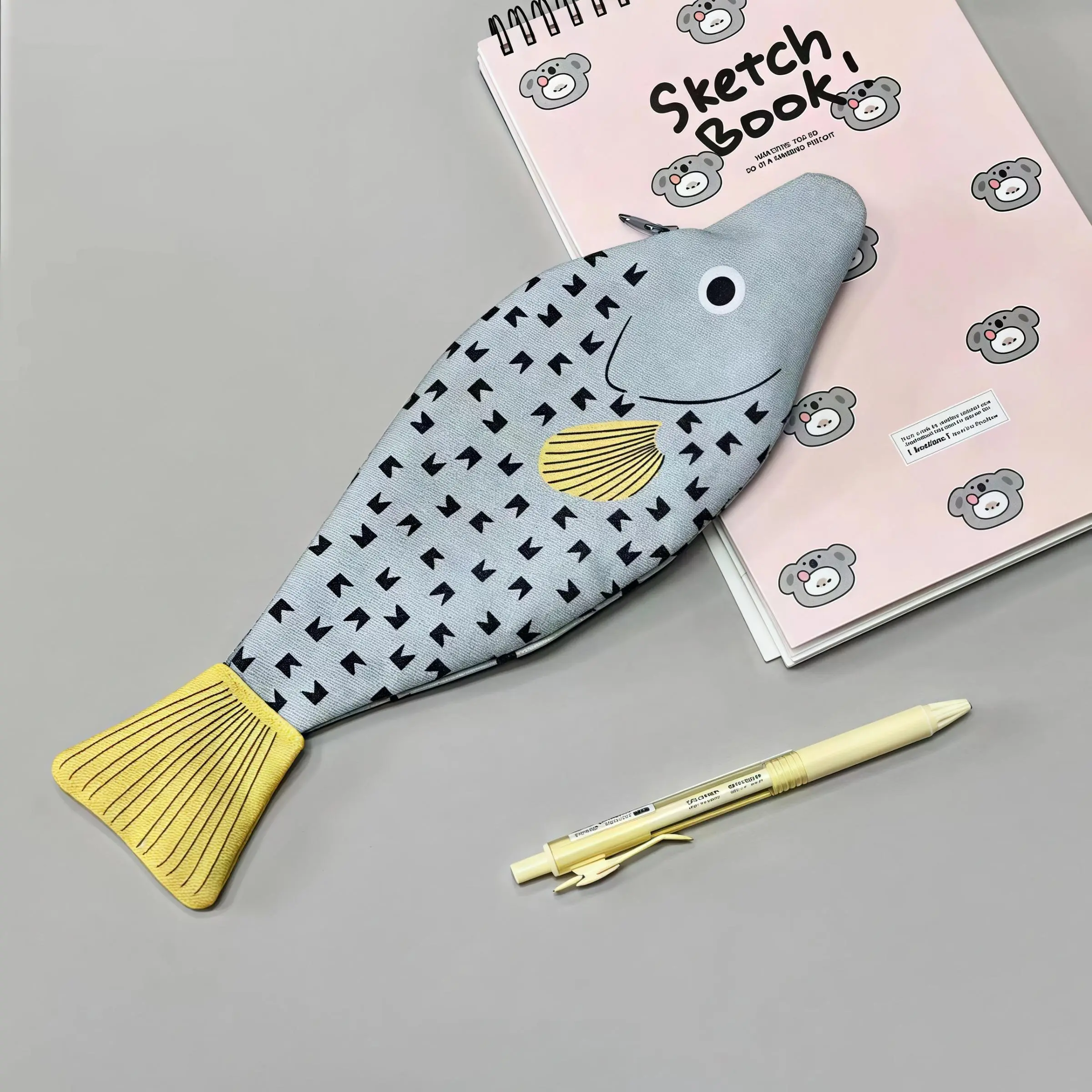 Cartoon Fish Design Pencil Case, 1 Count Creative Fish Design Pencil Bag, Stationery Storage Bag, Art Supplies, Gift for Friends & Family