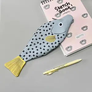 Cartoon Fish Design Pencil Case, 1 Count Creative Fish Design Pencil Bag, Stationery Storage Bag, Art Supplies, Gift for Friends & Family