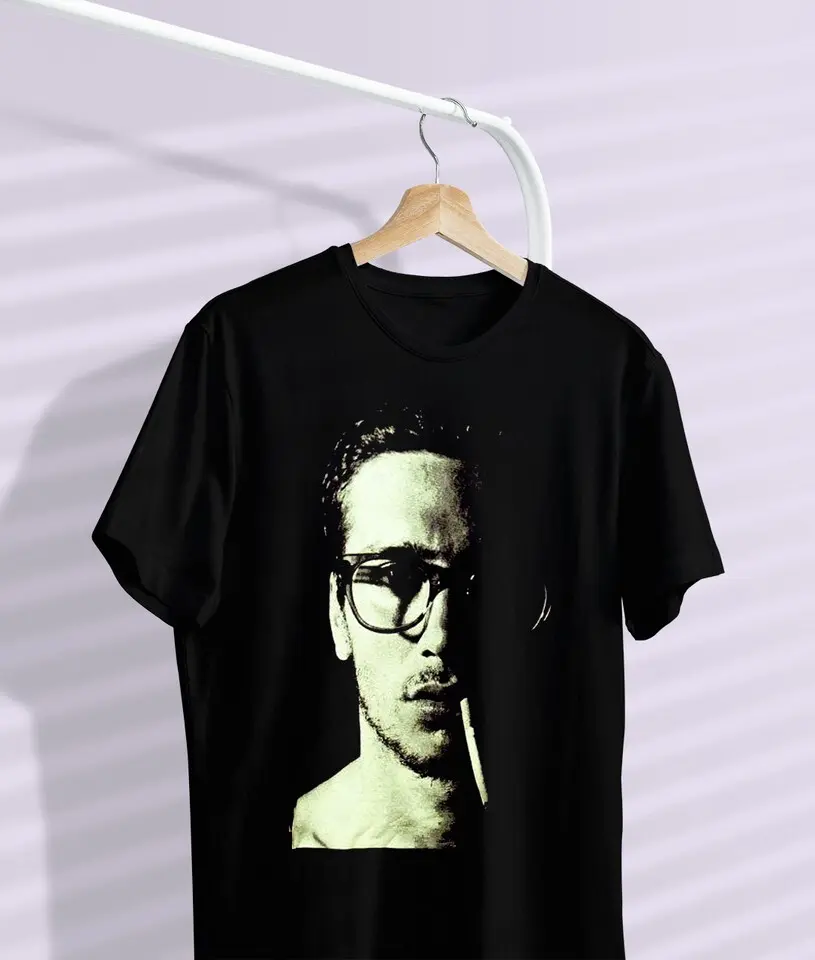 Vintage John Frusciante Guitarist RHCP T-Shirt All Colors, Gift for Women Men, Made In USA, US Size S-6XL, 100% cotton, Classic Fit, Unisex T-Shirt
