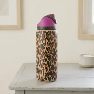 Leopard Heart Water Bottle, Cute Animal Print 32oz Tumbler, Pink Lid Insulated Bottle, Leakproof Straw Travel Cup, Stylish Hydration Bottle, Gift for Women Inspired by Owala FreeSip 32 oz Water Bottle