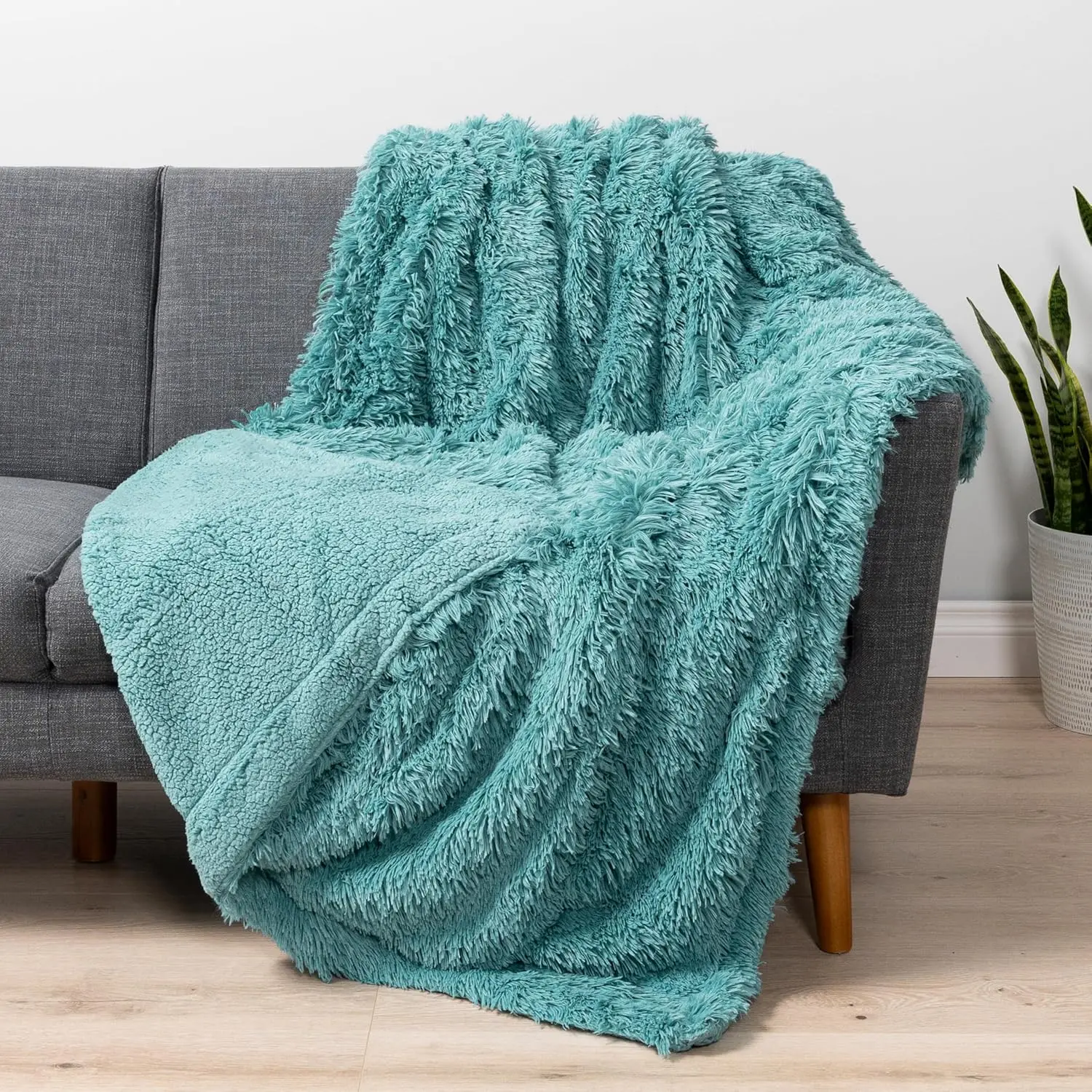 Teal Green Fluffy Throw, Fuzzy Blanket for Women Men, Super Soft Thick Faux  Sherpa, 50x60