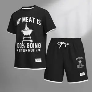 Men's Barbecue Theme print drawstring shorts set for spring/summer, a casual summer outfit including a short-sleeved shirt and shorts, suitable for everyday wear and sports. A two-piece set for a relaxed and energetic lifestyle.
