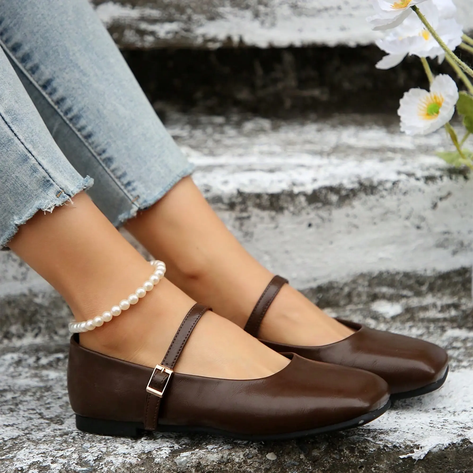 Vintage Style Shoes for Women Square Toe Buckle Strap Leather Flats Springfresh
