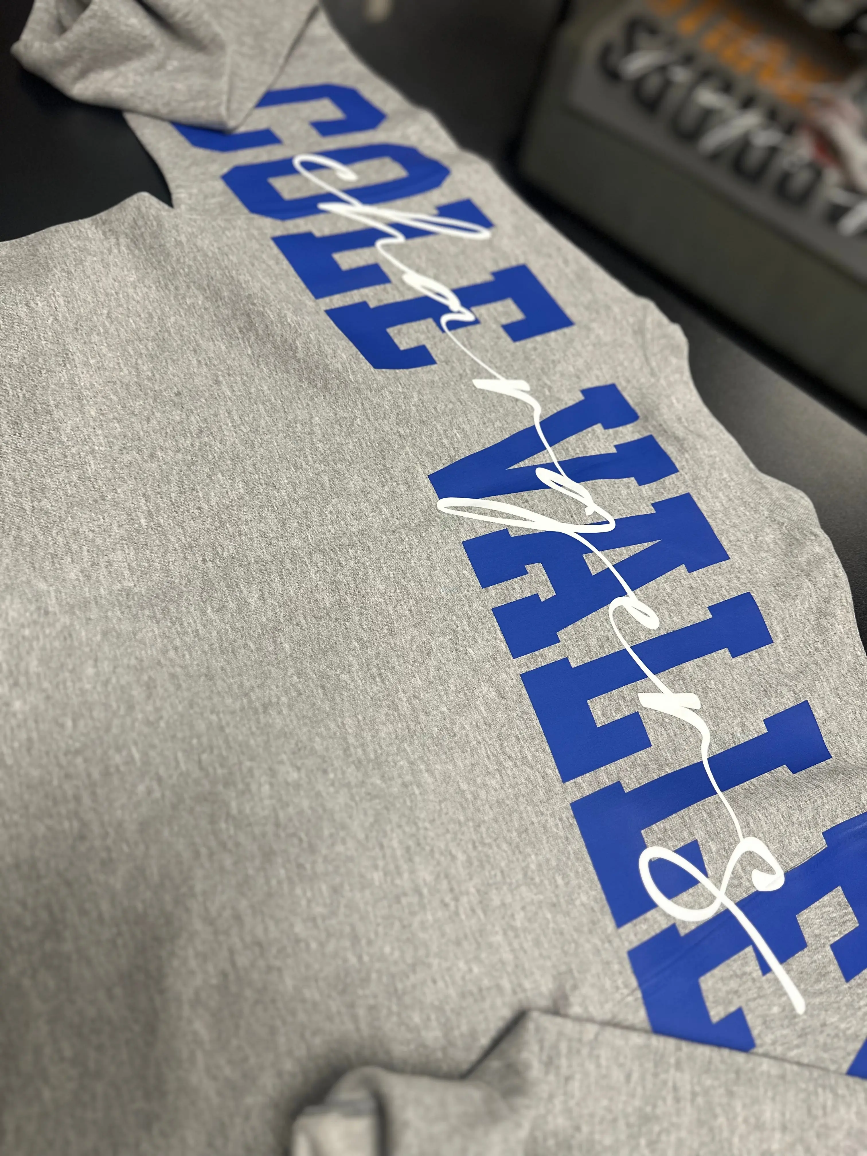 SOLID CUSTOM BIG BACK SWEATSHIRT WITH CURSIVE CENTER