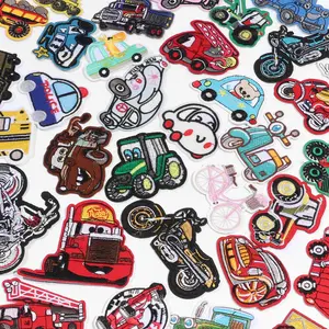 60pcs Cartoon Car Embroidery Patches, Sewable Iron-On Self-Adhesive Stickers, DIY Handmade Clothing Accessories, Outer Packaging Decoration