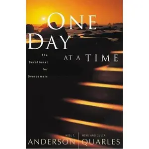 USED-One Day at a Time: The Devotional for Overcomers by Neil T. Anderson (Paperback)
