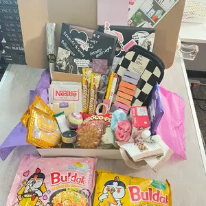 Supreme Bundle Bookish Pamper