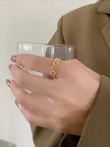 A circle open ring, simple and fashionable Japanese and Korean style, suitable for daily life and banquets