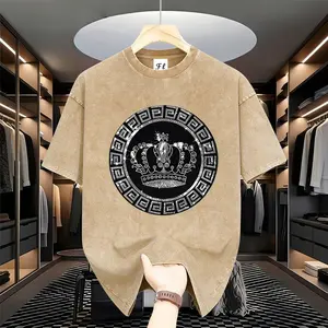 Men's Fashion Black and White Decorative Crown Print Pattern T-Shirt, Vintage Elegant Luxury Crown Pattern, Plus Size Men's Street Fashion Clothing, Summer Clothes, Casual Plain Crew Neck Graphic T-shirt For Summer Daily Wear, Men's Clothes