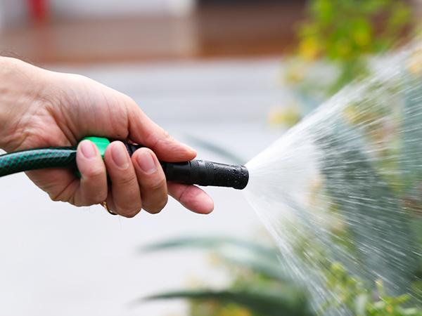 RESTMO 100% Solid Brass Adjustable Twist Hose Nozzle with Anti-Rust Coating, Heavy Duty High Pressure Water Hose Nozzle with 3 Spray Patterns