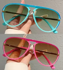 2PCS Retro Aviator Sunglasses - 2026 New Fashion Multi-Color Gradient Shades, Street Style Casual Outdoor Sunglasses for Women with Summer Vibes, Street Style Sunglasses, Casual Sunglasses,summerwins