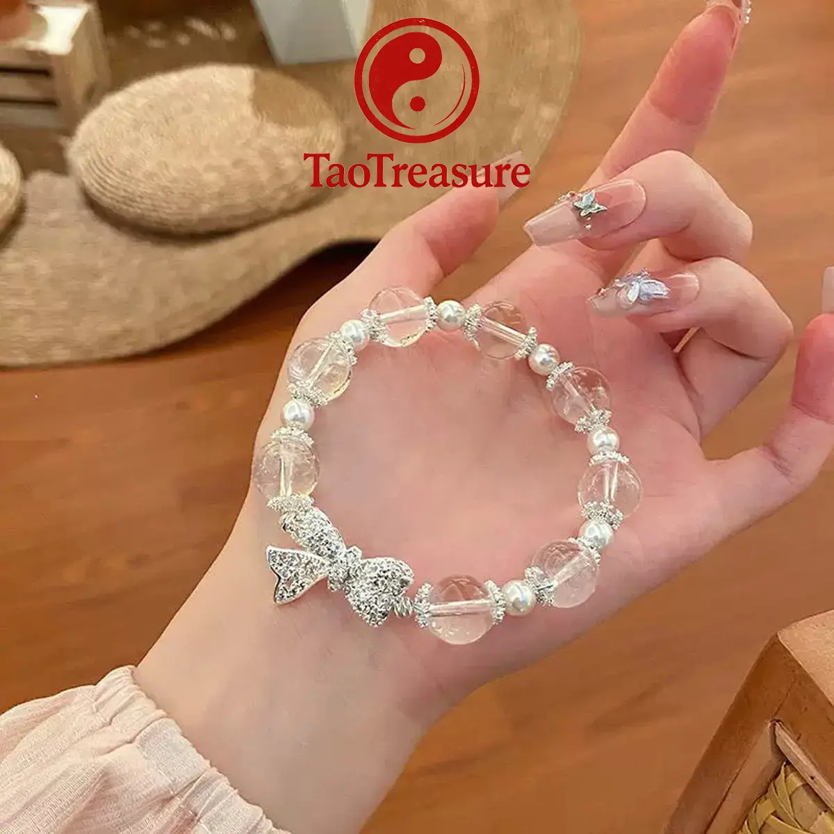 TaoTreasure Synthetic Clear Quartz Bracelet with 10 mm Beads & Metal Bow Accent Elastic Stretch for Youth Elegant & Chic