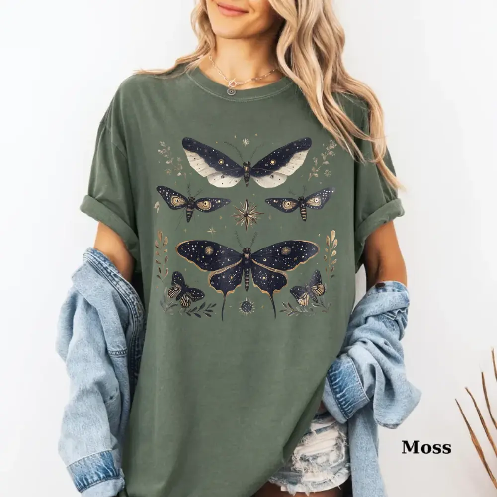 Women's Comfort Colors Soft Printed Luna Moth T-Shirt - Wildflower Celestial Cottagecore Top, Mystical Moon Phase Witchy Boho Tee, Basic Style Fitted Short-Sleeve Vintage Everyday Casual Shirt, Vintage Style, Comfortable