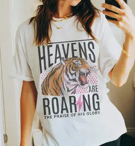 The Heavens are Roaring Christian T Shirt, Fashion Designs for Women Bible Verse, Retro 90s Aesthetic Clothing Graphic Jesus Shirts Womenswear