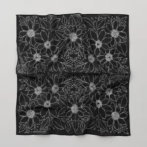 The Rosa Bandana