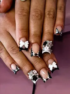 Y2K 24Pcs Set French Style Black & White Tie Dye Polka Dot Press-On Nails Reusable With Bowknot Star Rhinestones Cute Chic Suitable For Dates Spring New Year Christmas Daily Birthday Festival Spring Summer New Arrival Nail Supplies