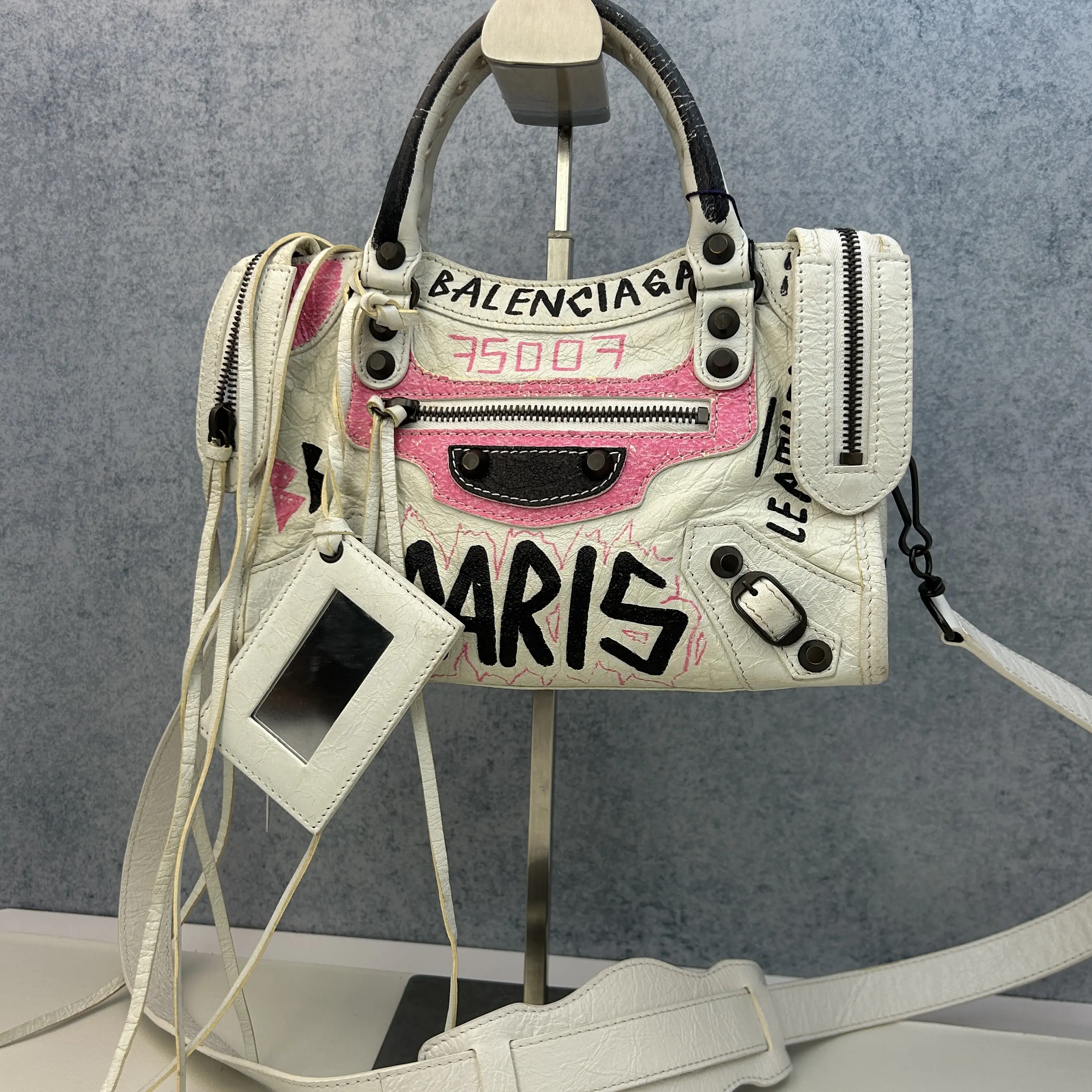 Pre-owned Balenciaga - Crossbody bags citybag
