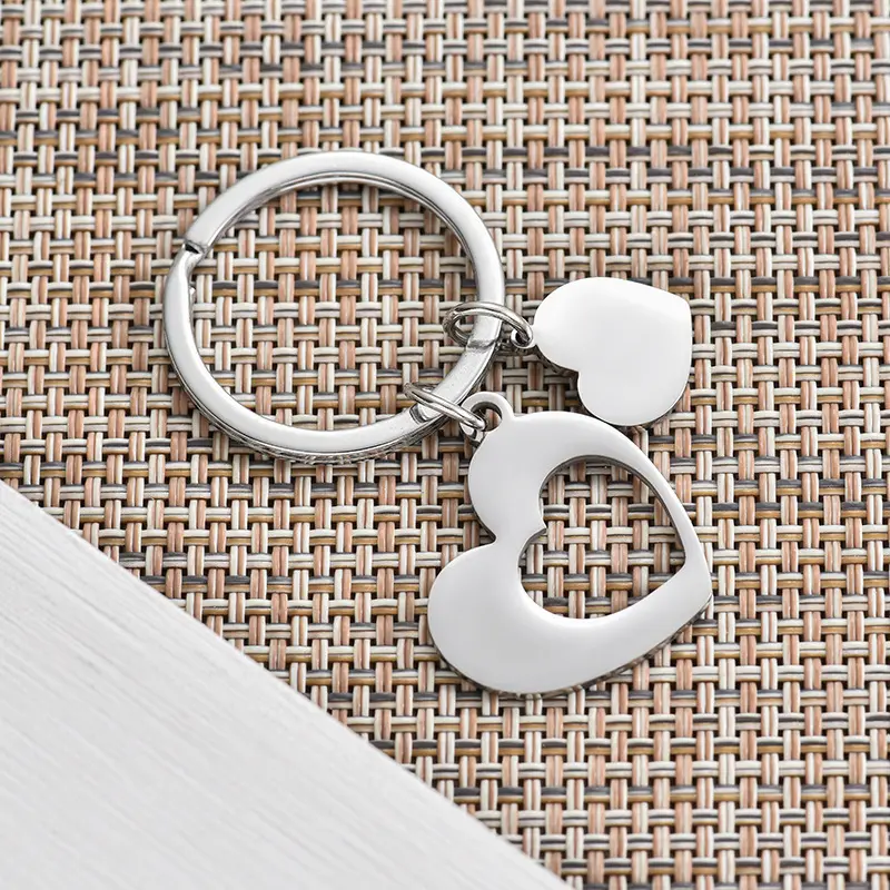 Matching Heart Keychains, Stainless Steel Couple Key Rings, Cute Love Gift for Boyfriend Girlfriend, Split Heart Bag Charm Cute Relationship Keepsake for Boyfriend Girlfriend & Best Friends