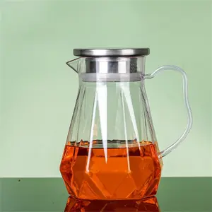 1pc Clear Diamond Design Polycarbonate Water Pitcher with Stainless Steel Lid - Multipurpose PC Kettle for Hot and Cold Beverages, Lemonade, Coffee, Juice, Tea - Durable, Easy to Clean, Suitable for Outdoor Camping