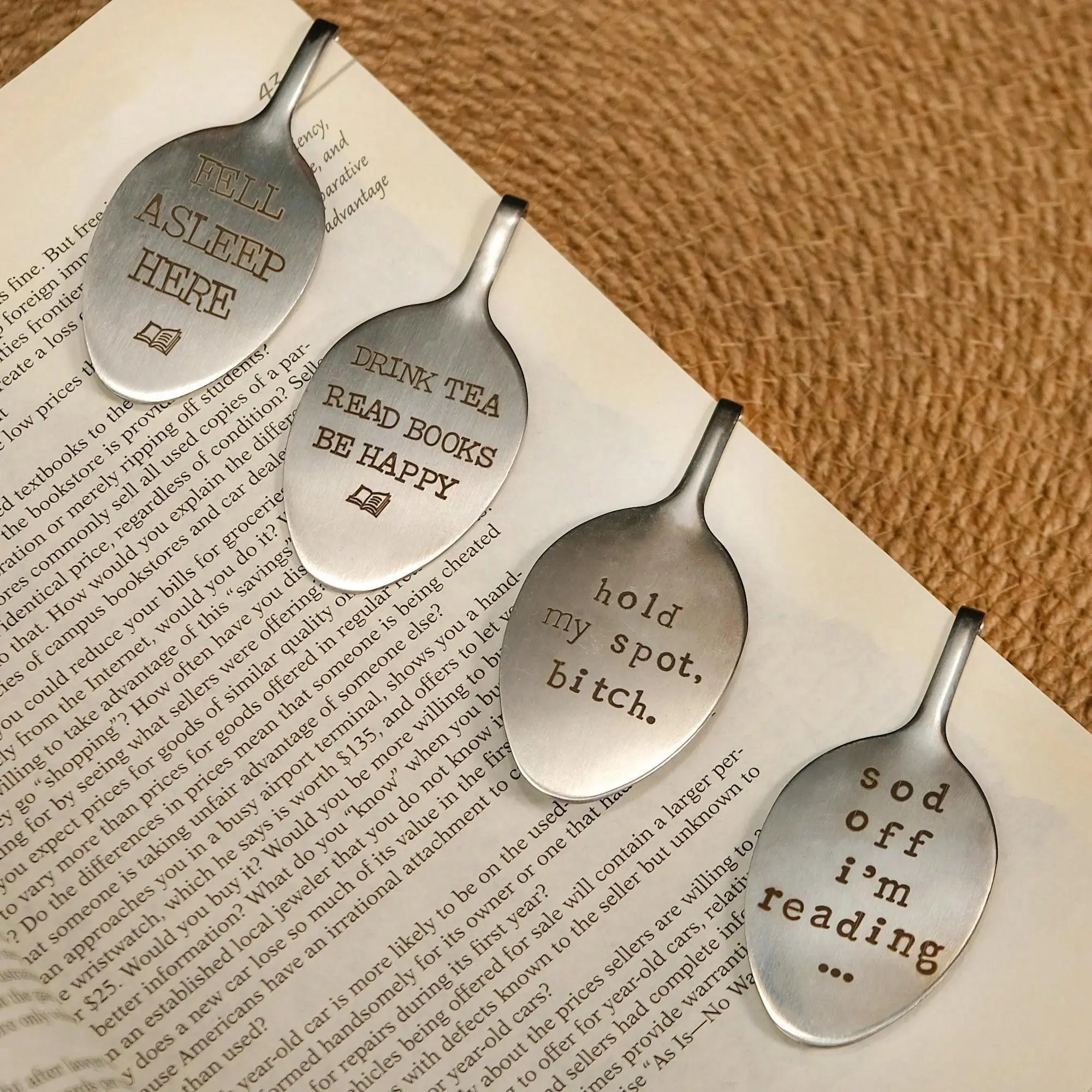 Stainless Steel Bookmark, 1 Count Creative Spoon Design Bookmark, Reading Bookmark, Book Page Markers, Book Accessories, Office Stationery & Supplies, Gift for Book Lovers