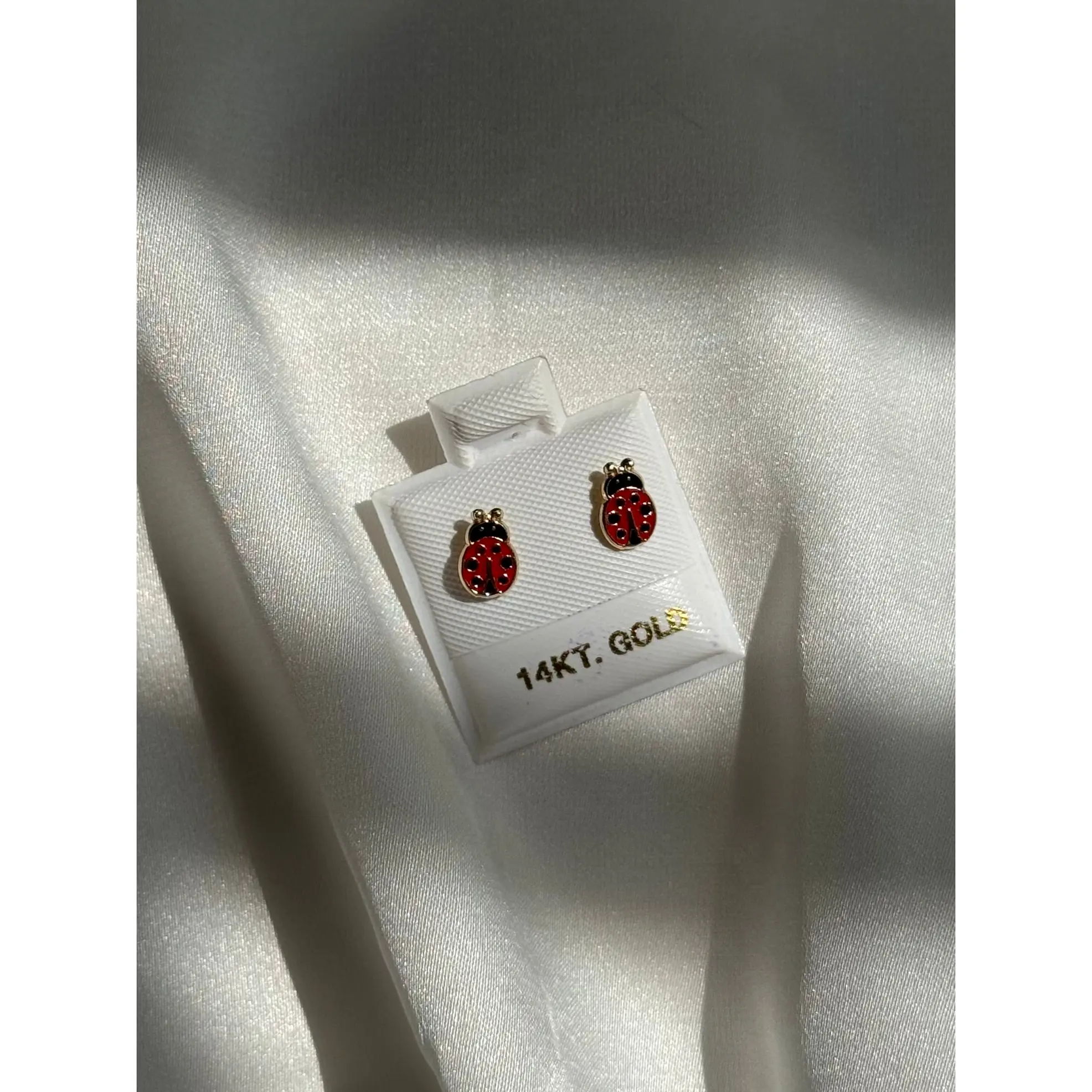 14K GOLD Lady bug Earings