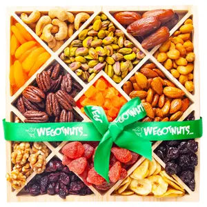 Holiday Mixed Nuts & Fruit Diamond Gift Tray
