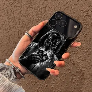 Skeleton poker cards Pattern Case for iPhone 17 Pro Max 17 Air 16/15/14/13/12/11 Pro Max XR XS E Plus Retro High-end Shockproof Drop Screen Protection Cute Durable PC Smartphone Cover