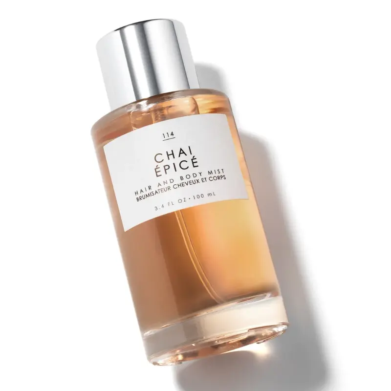 Le Monde Gourmand | Chai Épicé Hair and Body Mist | Sweet + Spicy Fragrance Mist with Violet Fig, Muguet Musk + Blonde Woods