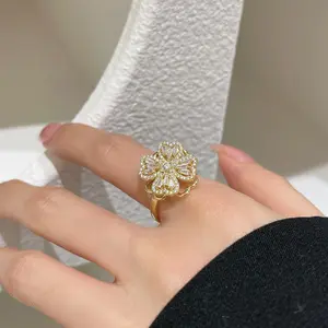 Elegant Crystal Rotating Clover Leaf Statement Worry Spinner Ring Comfort Fit Lucky for Women Fashion adjustable Love Hearted Flower Open Wrap Finger Rings Anniversary Jewelry