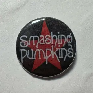 the smashing pumpkins 1.25 inch Pin Button Badge - music artist the smashing pumpkins merch pinback buttons pins handmade