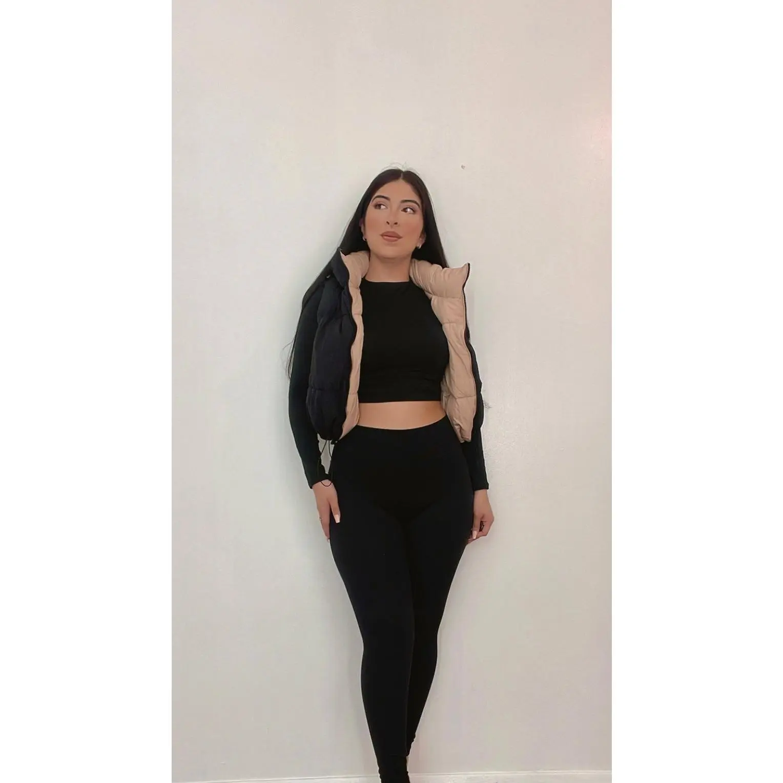 Reversible Puffer Vest Black/Beige