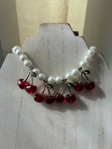 Cadena Cherry Silver
