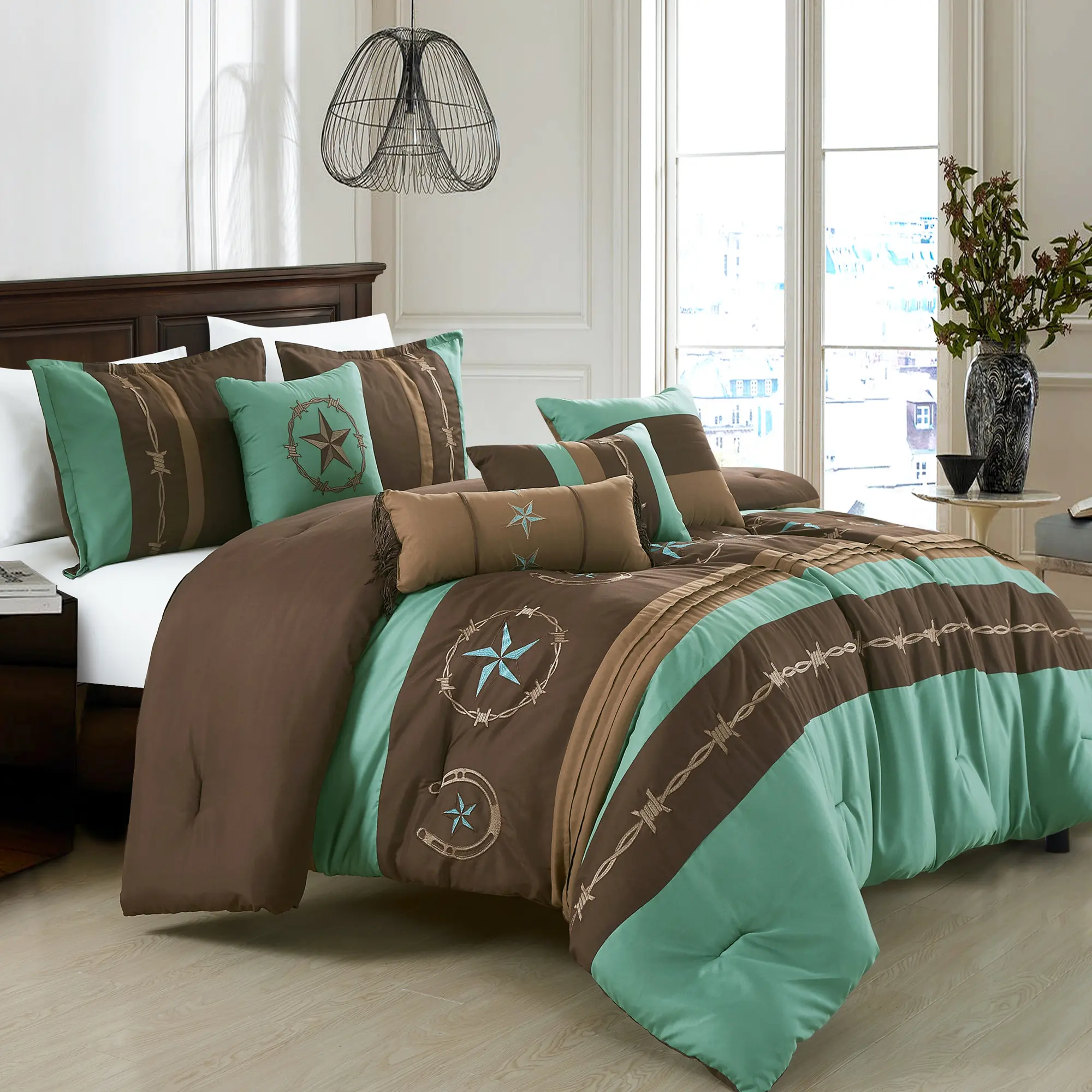 Luxury 7-Piece Comforter Set with Embroidery Patterns, Soft Microfiber, Breathable, Easy Care, Suitable for Queen & King/Cal-King Sizes