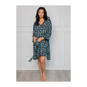 LATTELOVE Knit Robe with Lace Trim Detail