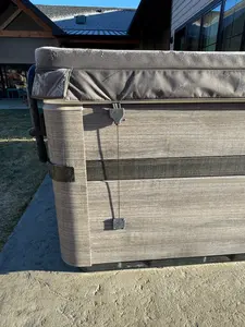 EZ Cover Clip 20"