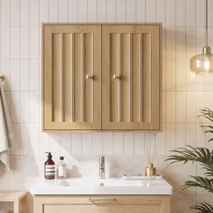 Wall-Mounted Bathroom Cabinet, Double-Door Medicine Cabinet with Vertical Grooved Design,Wall-Mounted Storage Cabinet for Bathrooms, Restrooms, and Hallways (Oak )