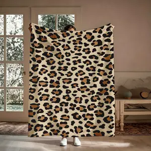 Leopard Print Flannel Throw Blanket, Soft Cozy Classic Cheetah Pattern Blanket, Warm Luxury Decor Throw for Couch, Bedroom, Living Room, Ideal Gift for Women, Fashion Lovers