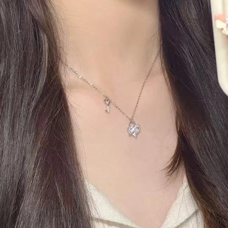 Women's New 925 Sterling Silver Heart-Geometric Pendant Choker Necklace, Fine Jewelry for Birthday Party Gifts
