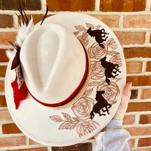 Custom burned hat | hand Burned hat | customized wide brim hat | branded wide brim hat | burned felt hat | western hat | Nashville style hat | concert outfit | country music outfit | Fort Worth outfit | cowboy hat | cowgirl hat | felt hat | etched hat | b