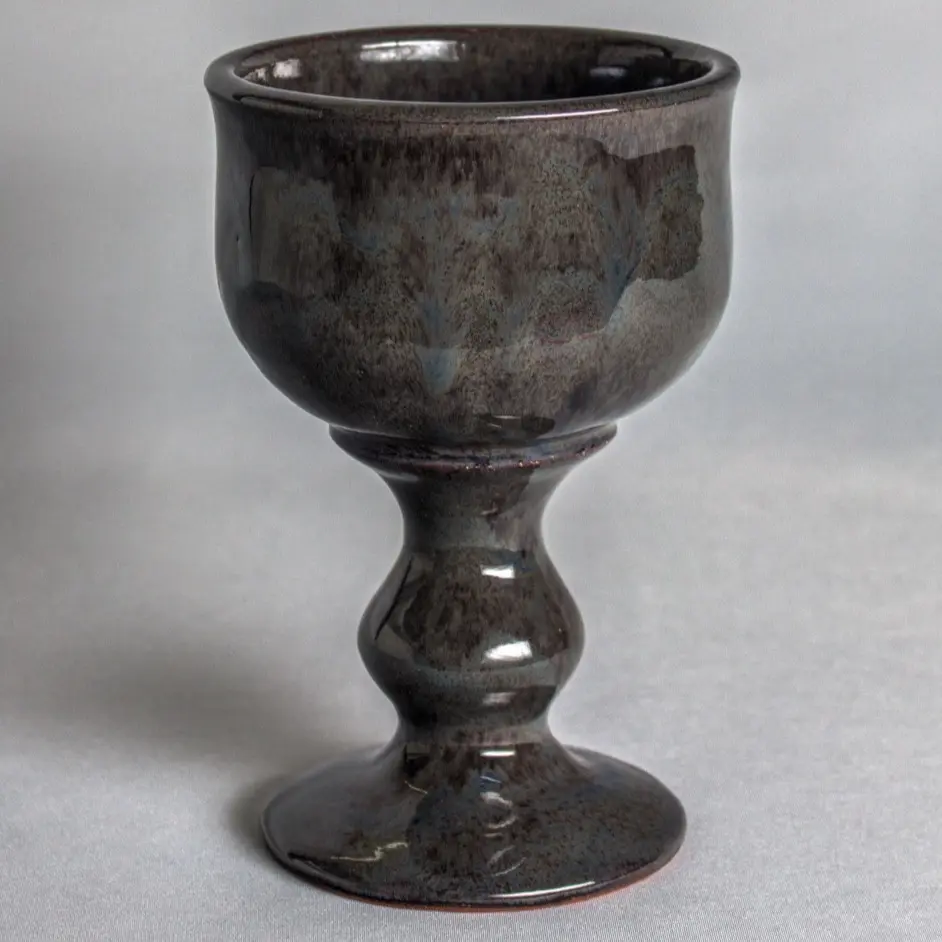 The grail - an elegant goblet for elegant drinkers