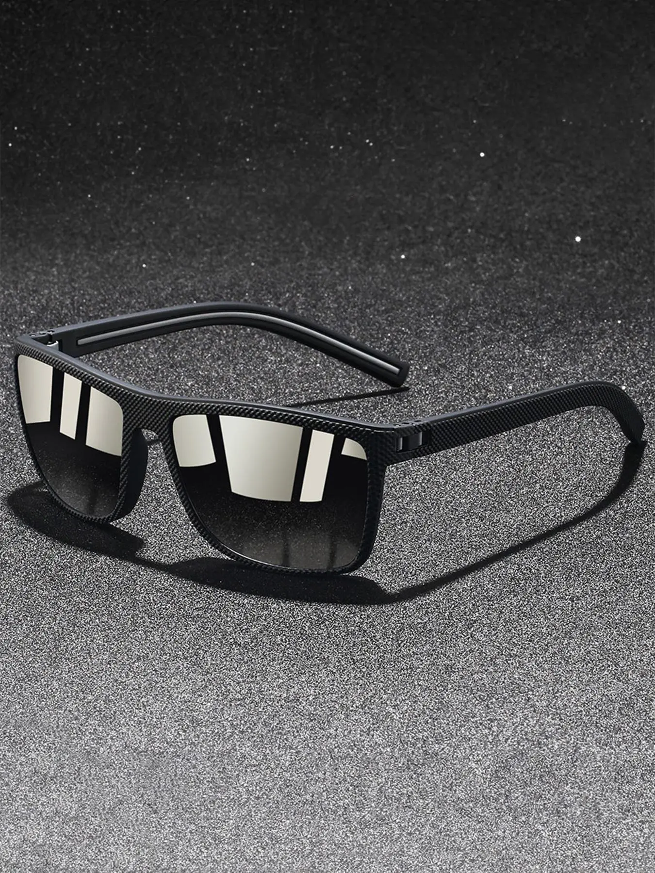 Fashion retro splicing square glasses,suitable for both men and women,with multiple color options,classic plaid frame collocation rubber nose pad,comfortable to wear.ideal choice for outdoor activities such as cycling,fishing,and hiking.