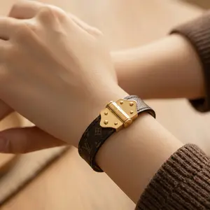 Pre-owned LOUIS VUITTON Nano Monogram Bracelet Size 19