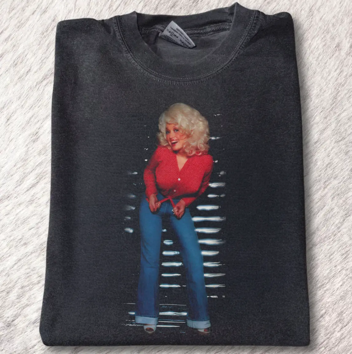 Vintage 80's Dolly Parton Graphic Tee - Goddess of Pop Shirt - Queen of Rock & Roll Shirt - Dolly Parton Merch - 80s Country Music Shirt - Run, Rose, Run Merch Casual - Gift T-shirt -  Top Menswear Womenwear Streetwear